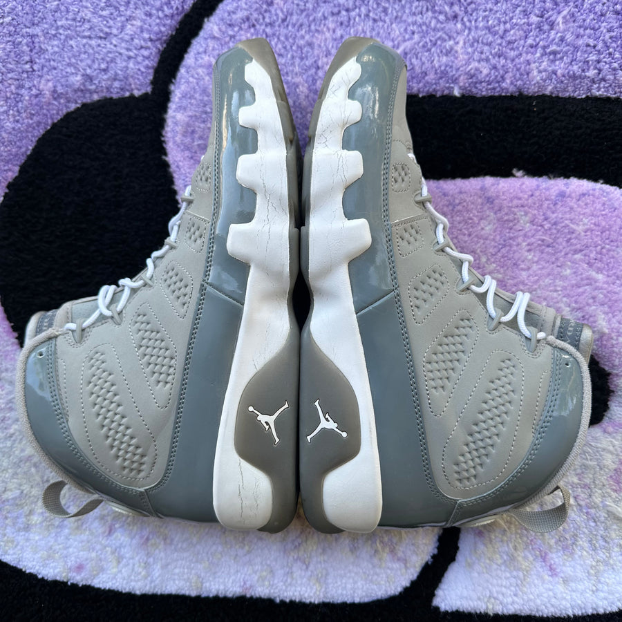 Air Jordan 9 