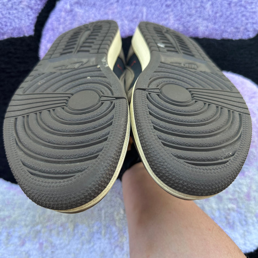Air Jordan 1 Travis Low 