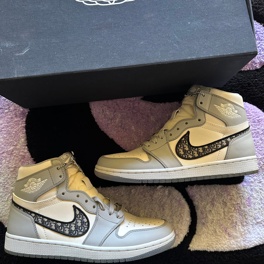 Air Jordan 1 High 