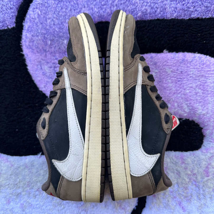 Air Jordan 1 Low Travis 