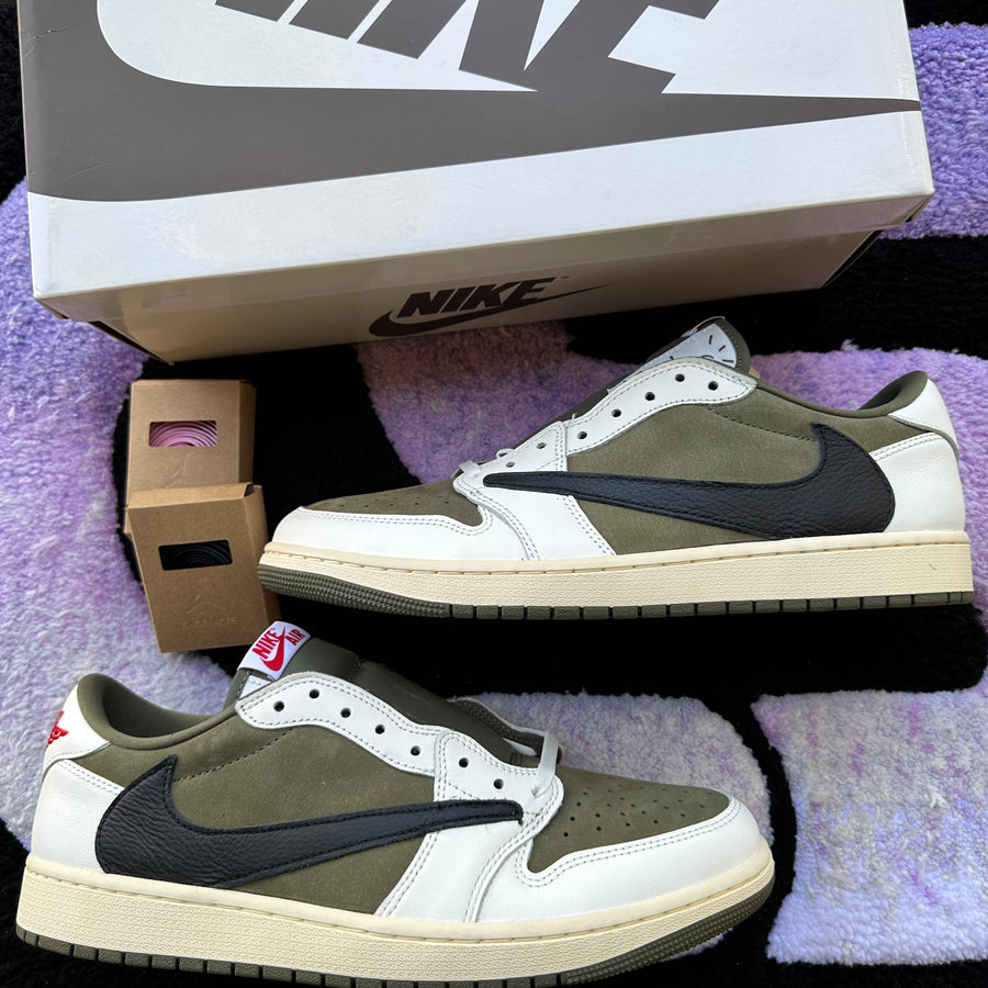 Air Jordan 1 Low Travis 