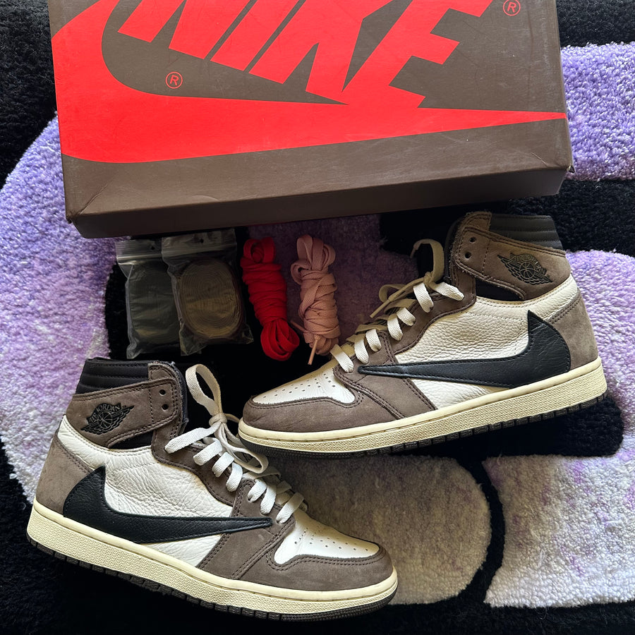 Air Jordan 1 Travis High 