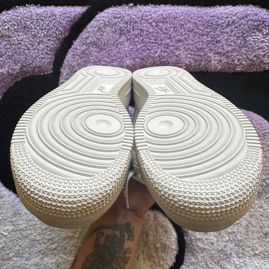 Nike AF1 x LV “White” Size 7.5