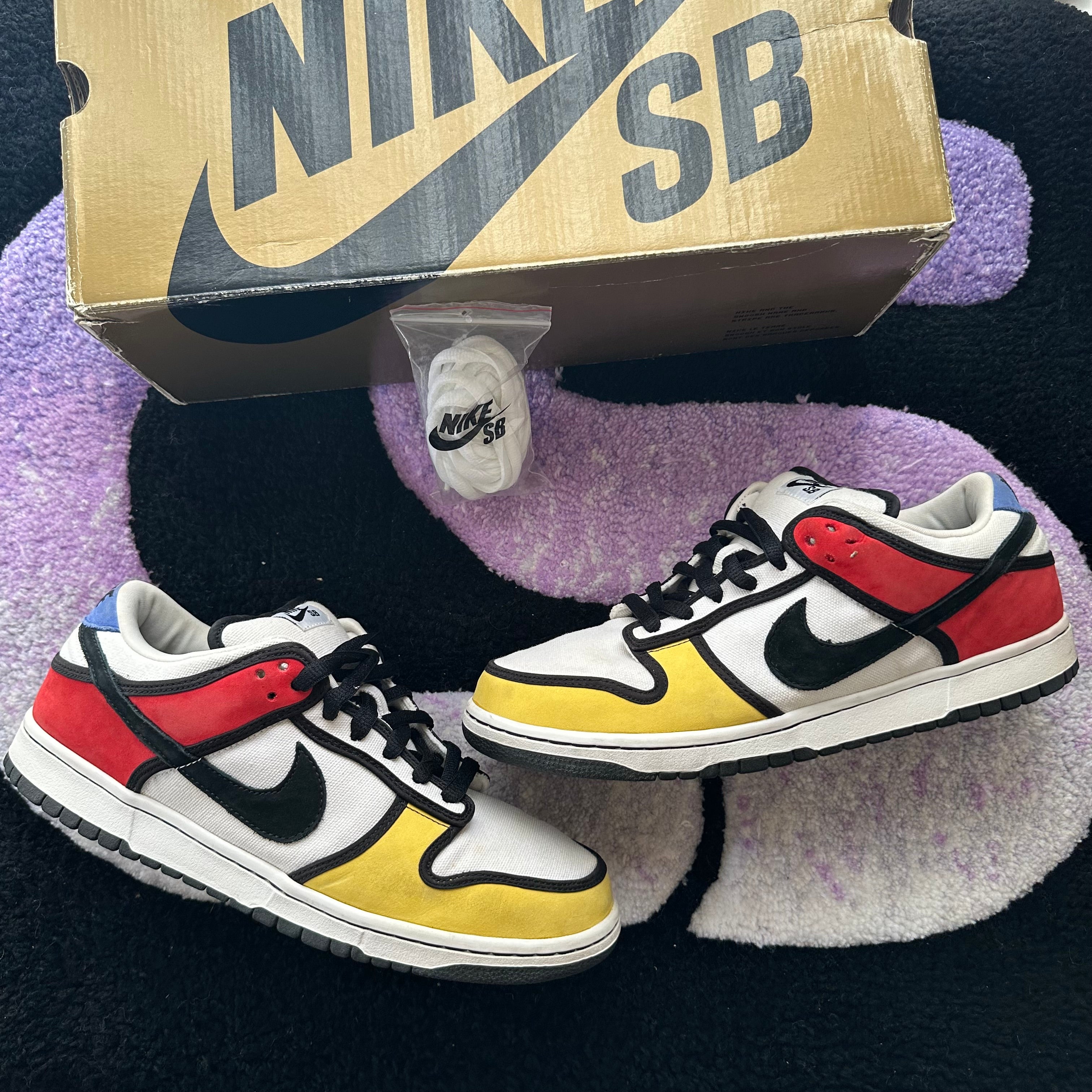 Nike Sb Dunk Low Piet Mondrian Size 11 Casa Soles