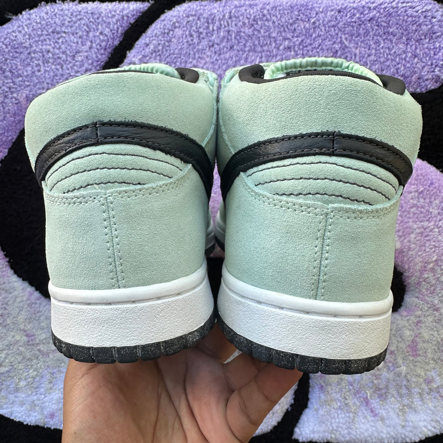 Nike Sb Dunk Mid 