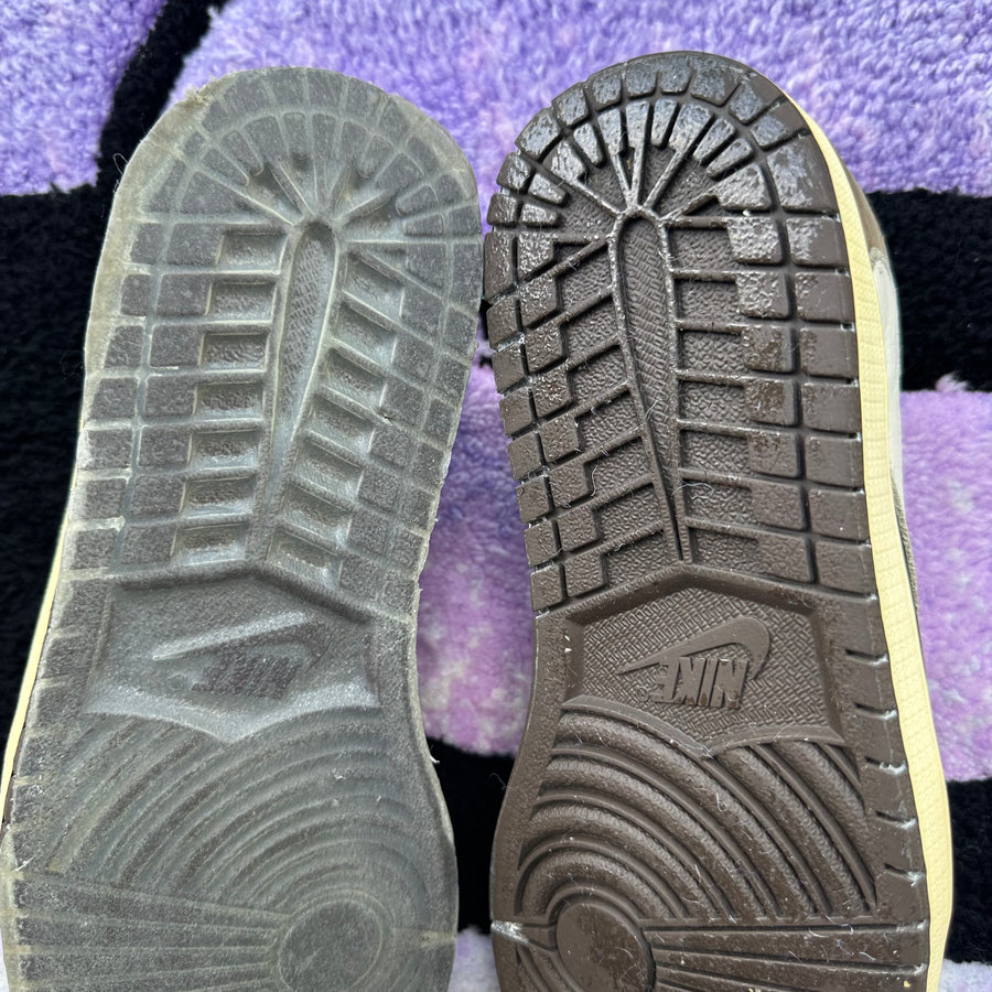 Air Jordan 1 Low Travis 