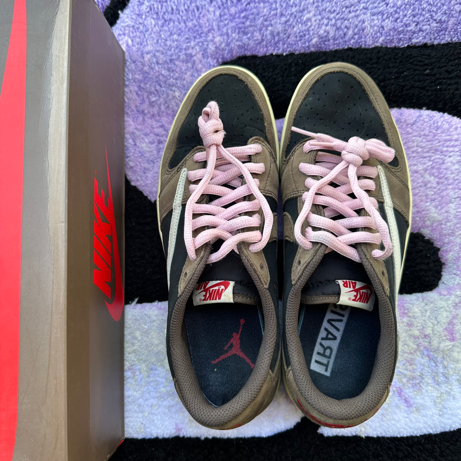 Air Jordan 1 Low Travis 