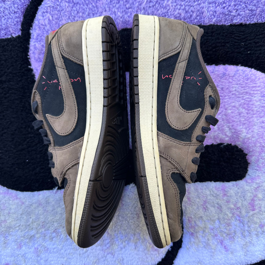 Air Jordan 1 Low Travis 