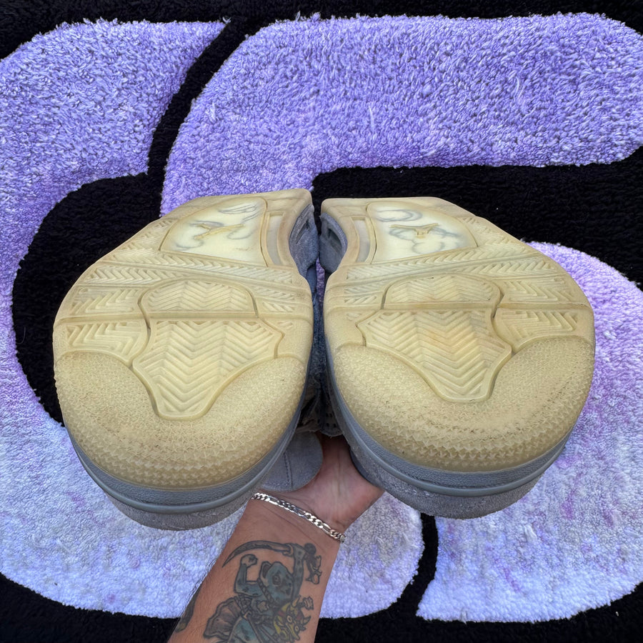 Air Jordan 4 KAWS 