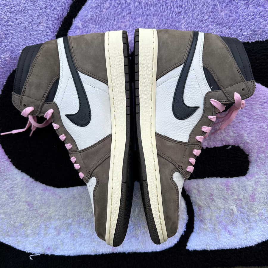 Air Jordan 1 Travis High 