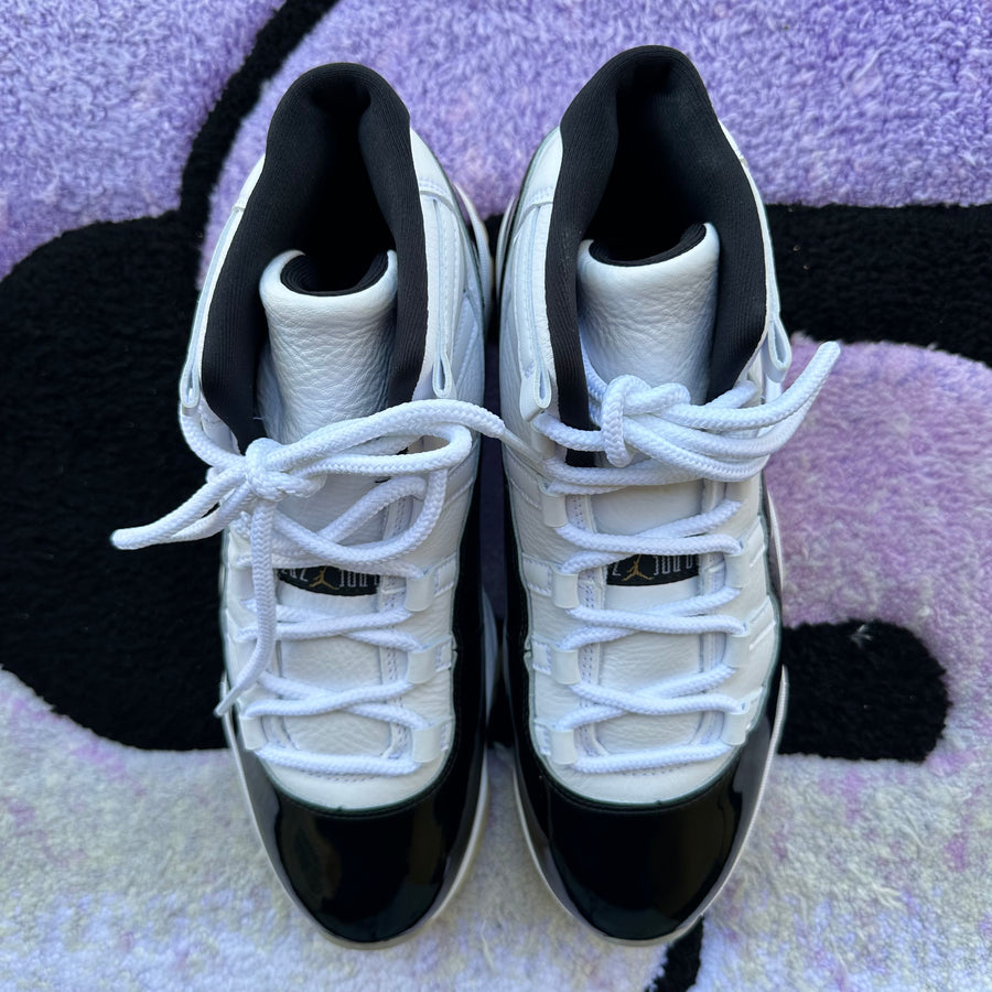 Air Jordan 11 