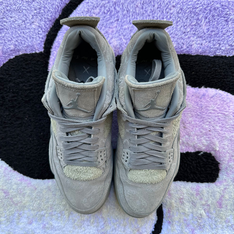 Air Jordan 4 KAWS 