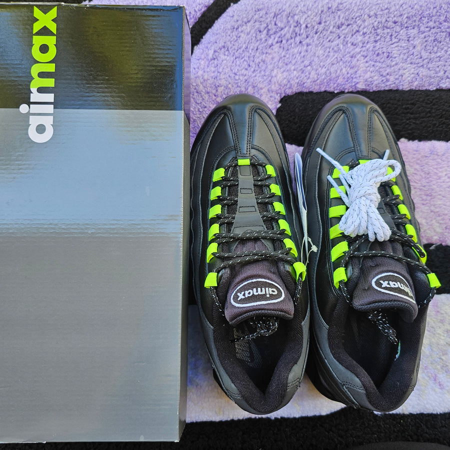 Nike AM95 Atmos “Harajuku” Size 10.5
