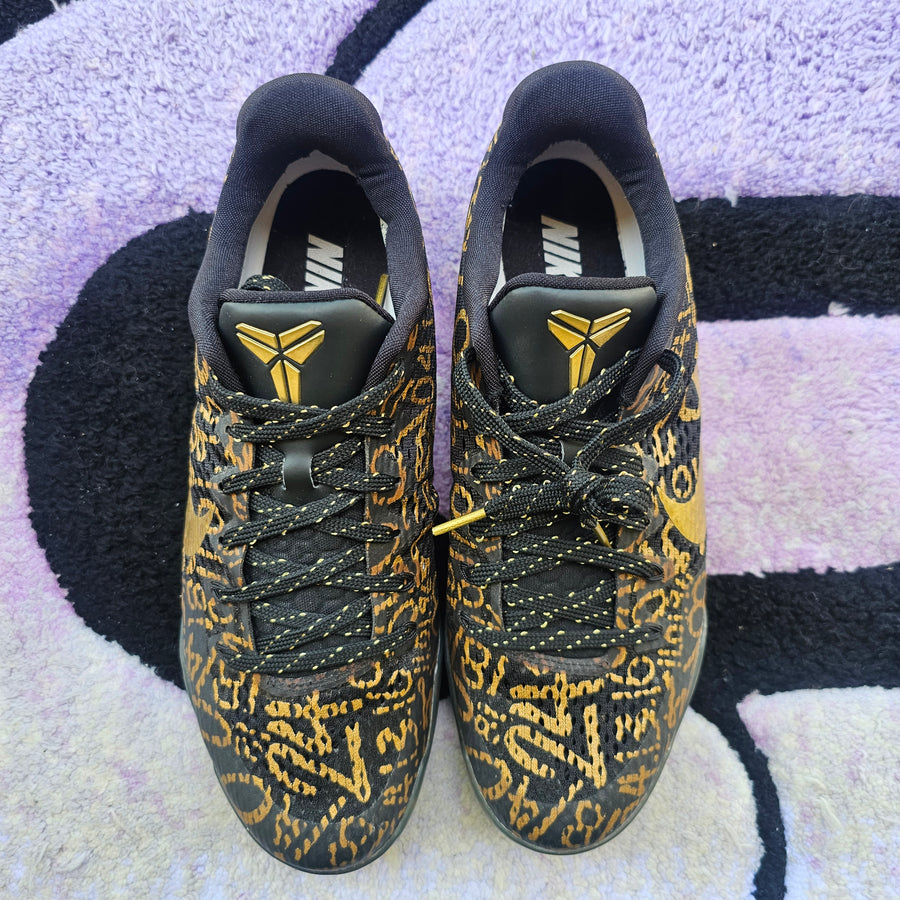 Nike Kobe 11 “Mamba Day” (Nike ID)
Size 10.5
