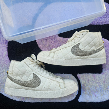 Nike Sb Blazer Supreme “White sail” Size 9