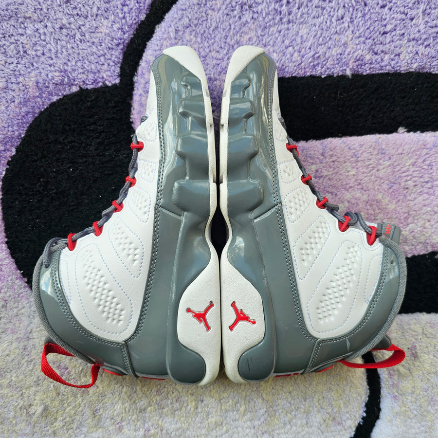 Air Jordan 9 Gs “Fire Red” Size 7Y