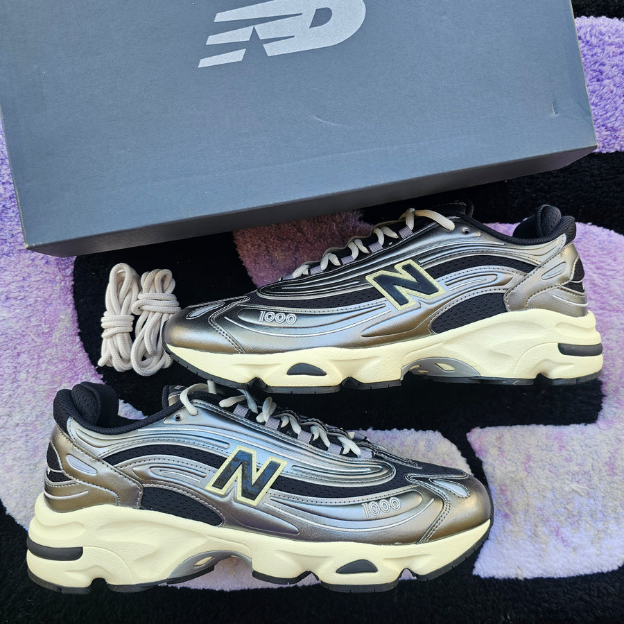 New Balance 1000 “Silver Metallic” Size 12