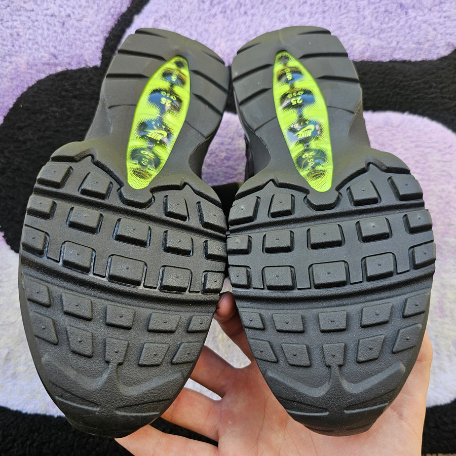 Nike AM95 Atmos “Harajuku” Size 10.5