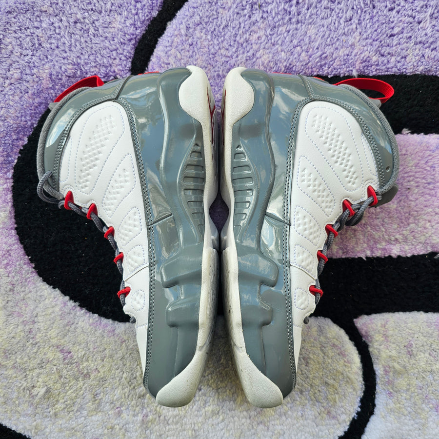 Air Jordan 9 Gs “Fire Red” Size 7Y