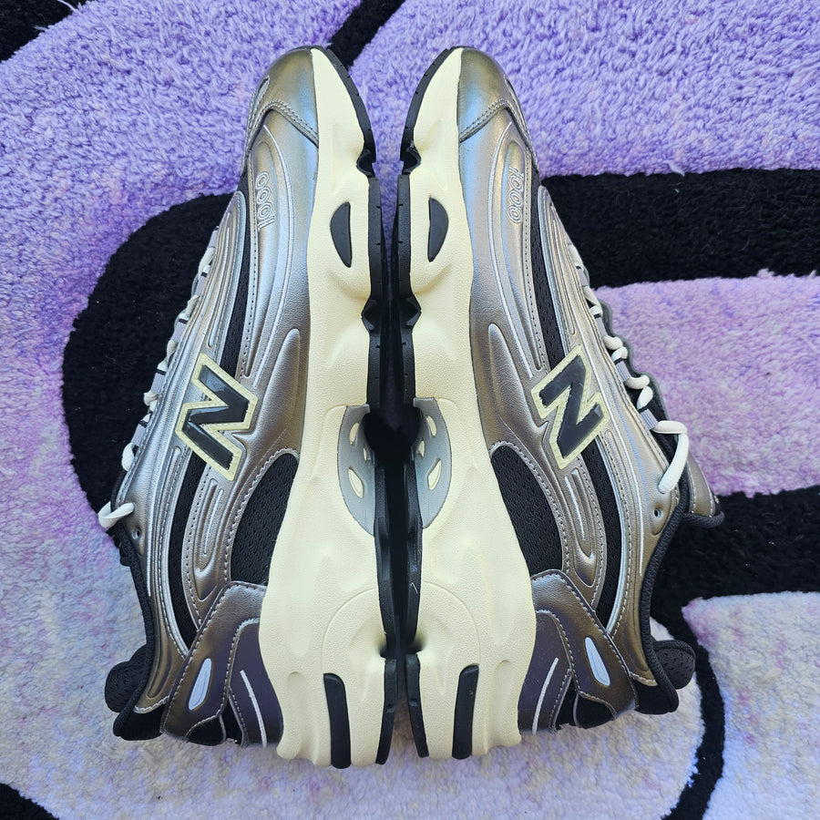 New Balance 1000 “Silver Metallic” Size 12