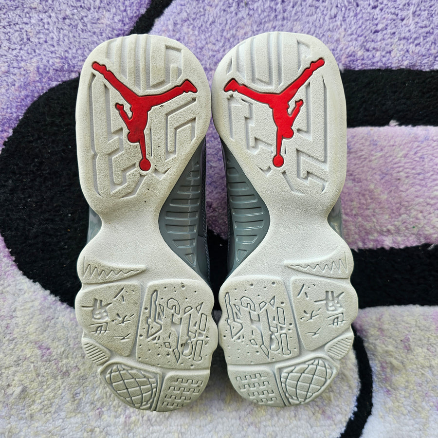 Air Jordan 9 Gs “Fire Red” Size 7Y