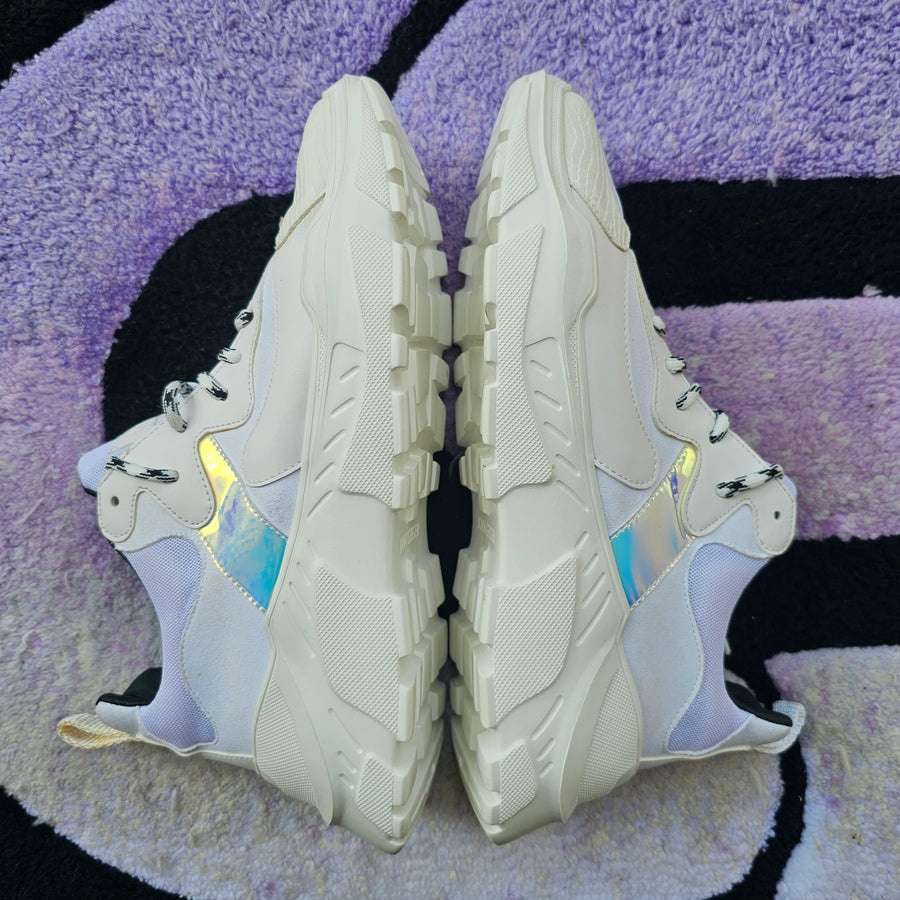 John Geiger 004 “Layered” Size 10